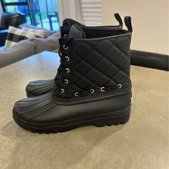 SPERRY winter boots. Woman’s size 9. Black. Brand New condition. Waterproof. - Picture 2 of 10